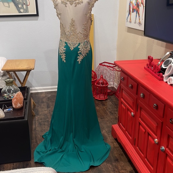 ABBY PARIS dress size 14 - Picture 7 of 17